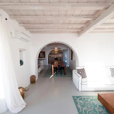 Prive 77 Mykonos * Fanari (Mykonos)